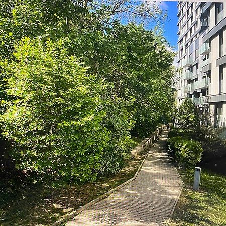 Residence Garden Tower - 8 Min Do Centra, Garaz ปราก ภายนอก รูปภาพ