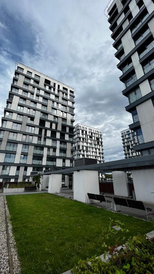 Residence Garden Tower - 8 Min Do Centra, Garaz ปราก ภายนอก รูปภาพ